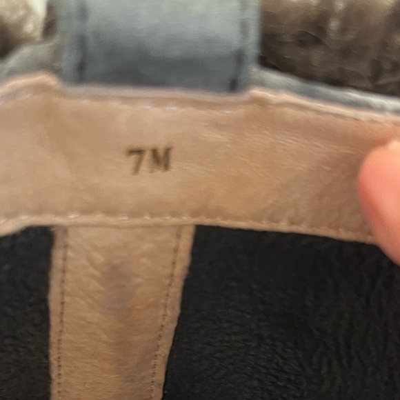 Anthropologie Matt Bernson Women Gray Leather Alpenglow
Shearling Shaft Boots 7 - Picture 10 of 10